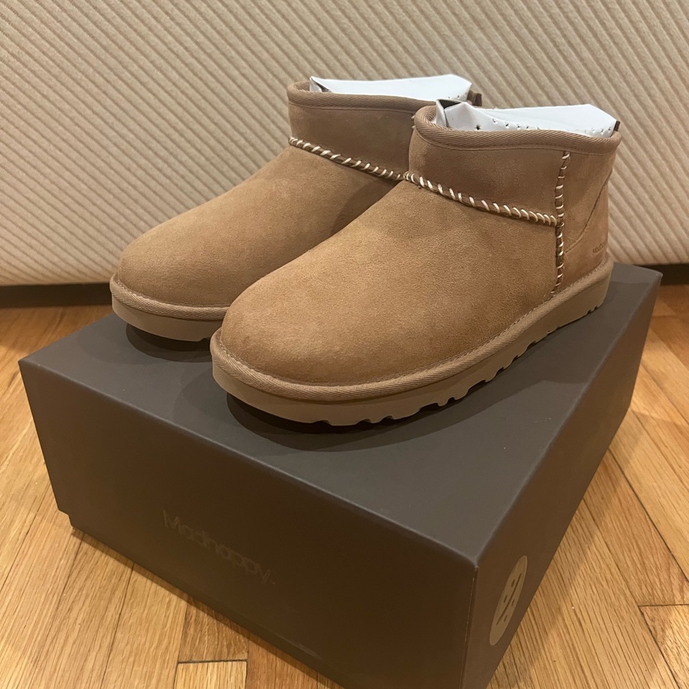 (UNWORN) Madhappy x UGG Chestnut Ugg Classic Ultra Mini Boot - Size 8